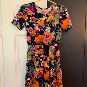 Lularoe Amelia dress